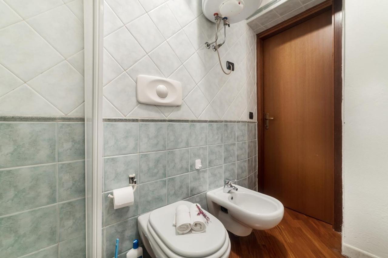Bologna Central Studio Екстериор снимка