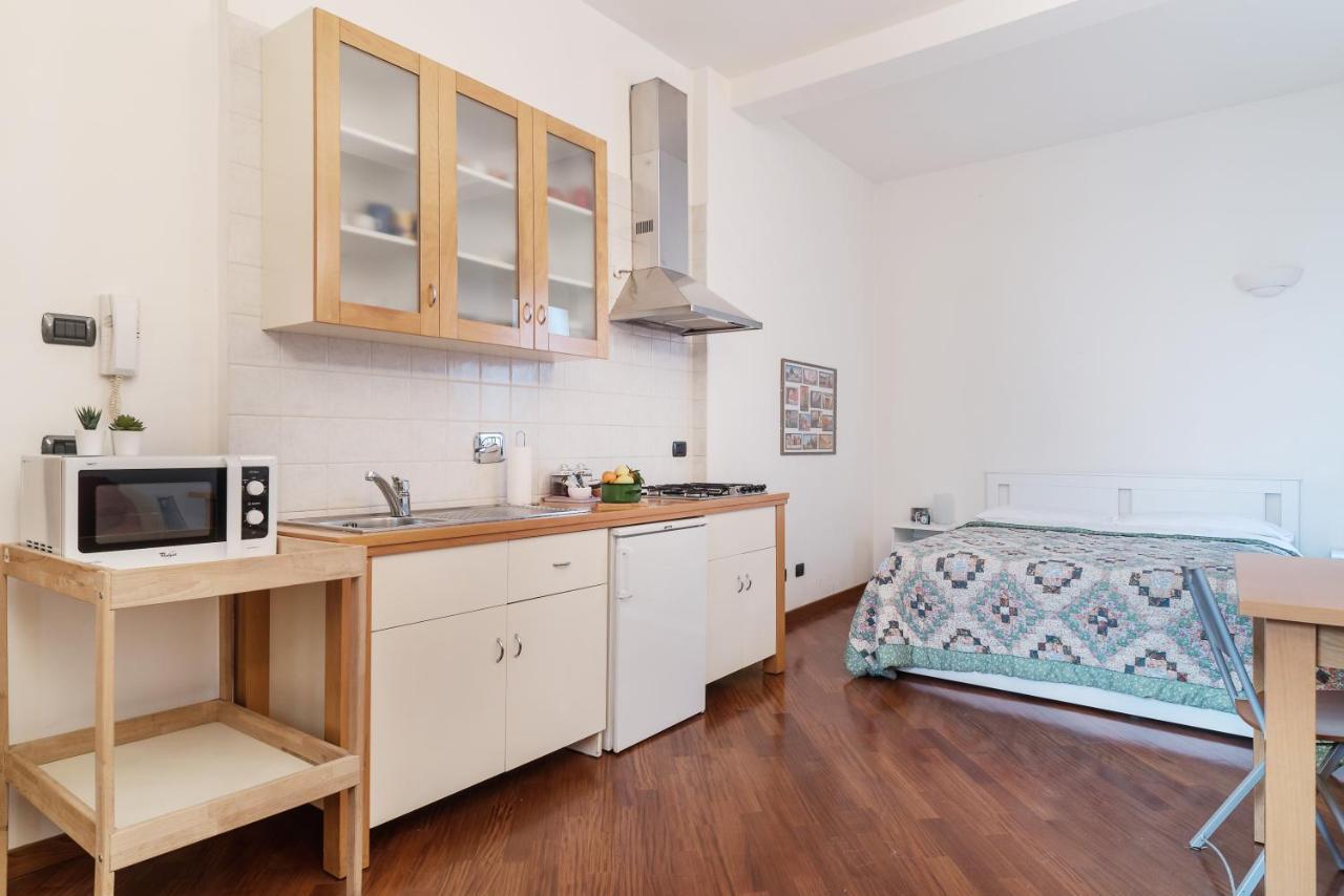 Bologna Central Studio Екстериор снимка