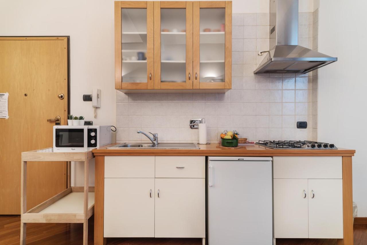 Bologna Central Studio Екстериор снимка